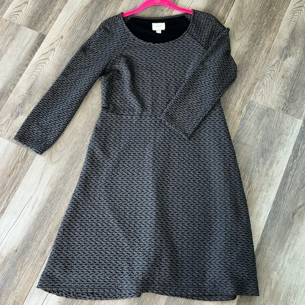 eci New York Charcoal Gray stretch mesh dress Knee Length Long Sleeve sz 10